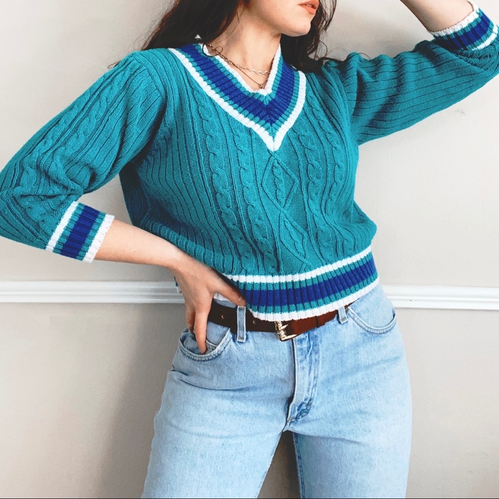 Vintage Petite Teal V-neck Sweater